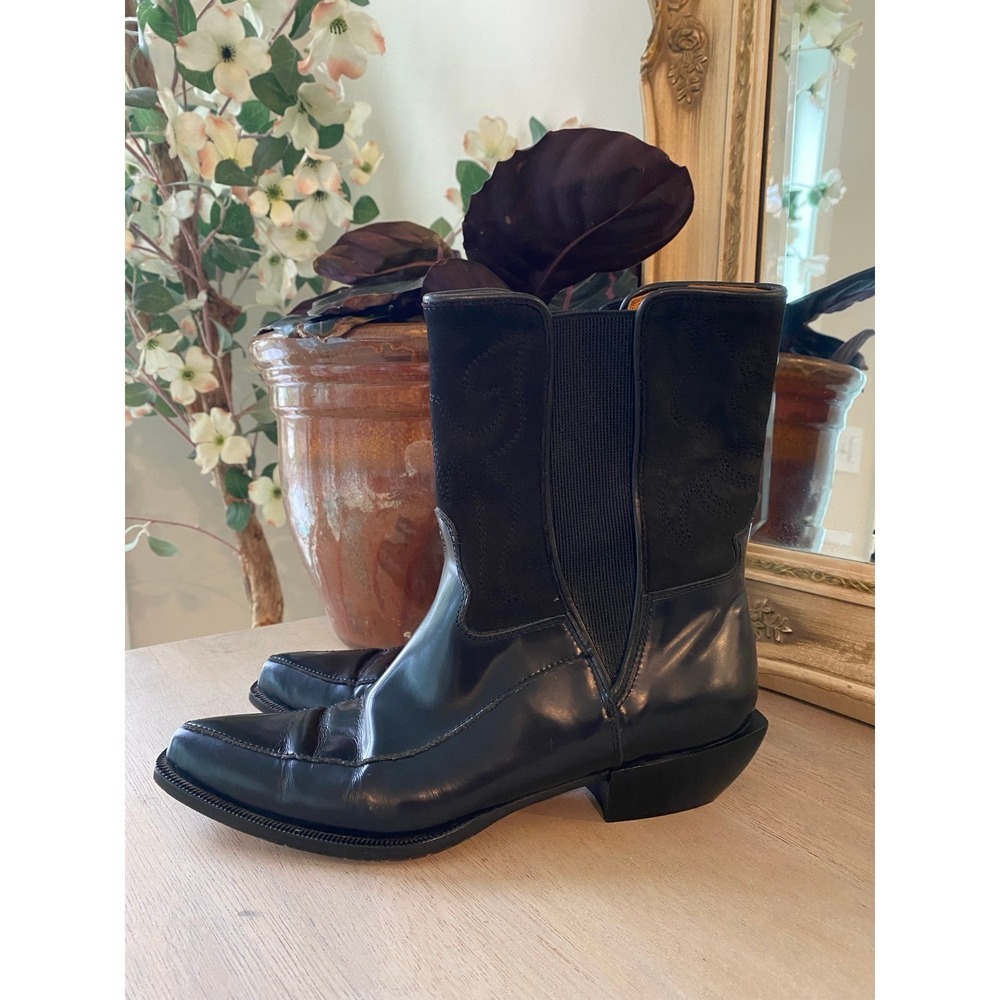 DONALD J PLINER Western Couture Leather Ankle Boots Size 6